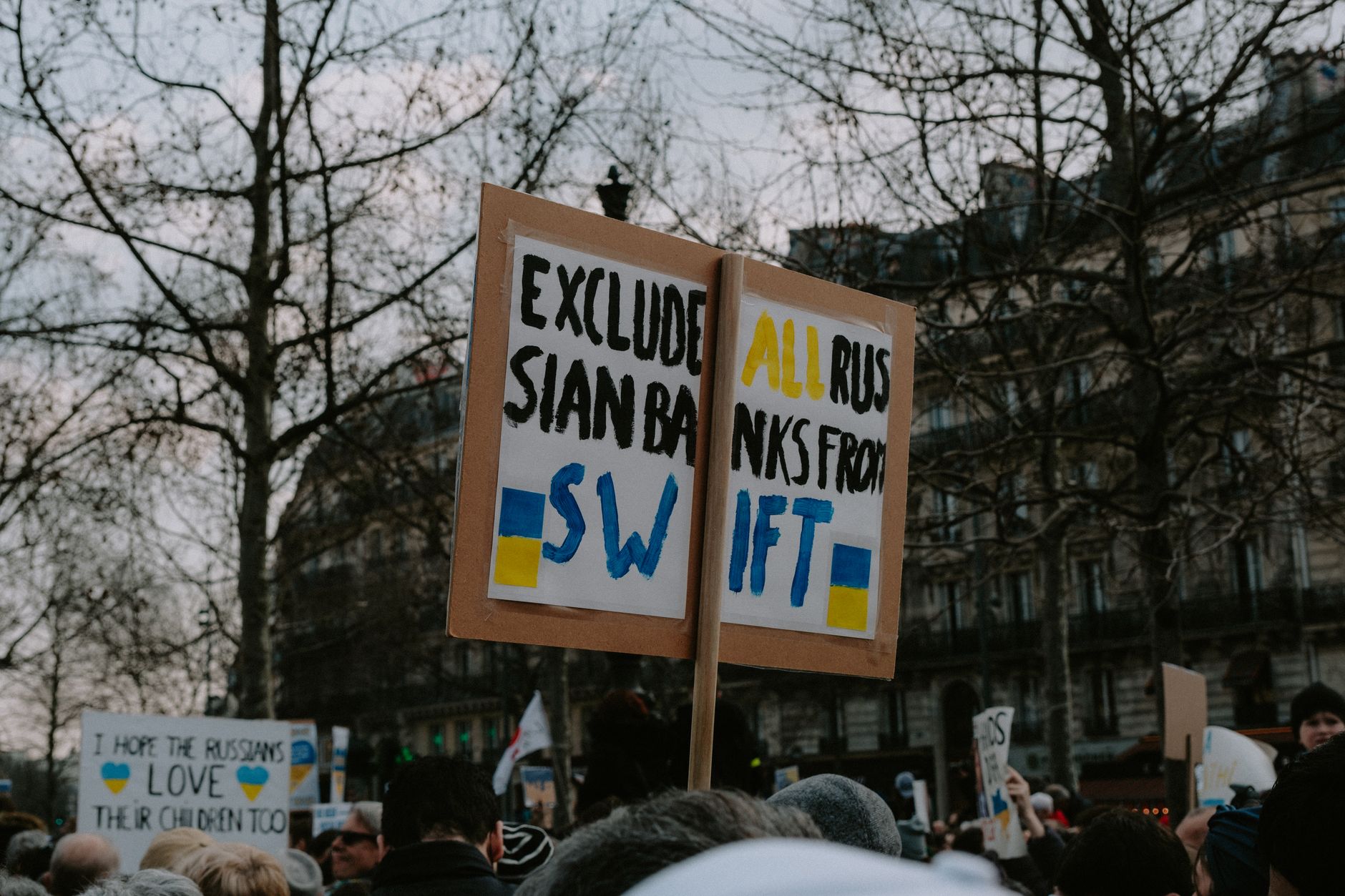 Russia-related sanctions: The Worst Legal Consequences Explained